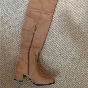 BRAND NEW! Discounted Nanamacs Boots